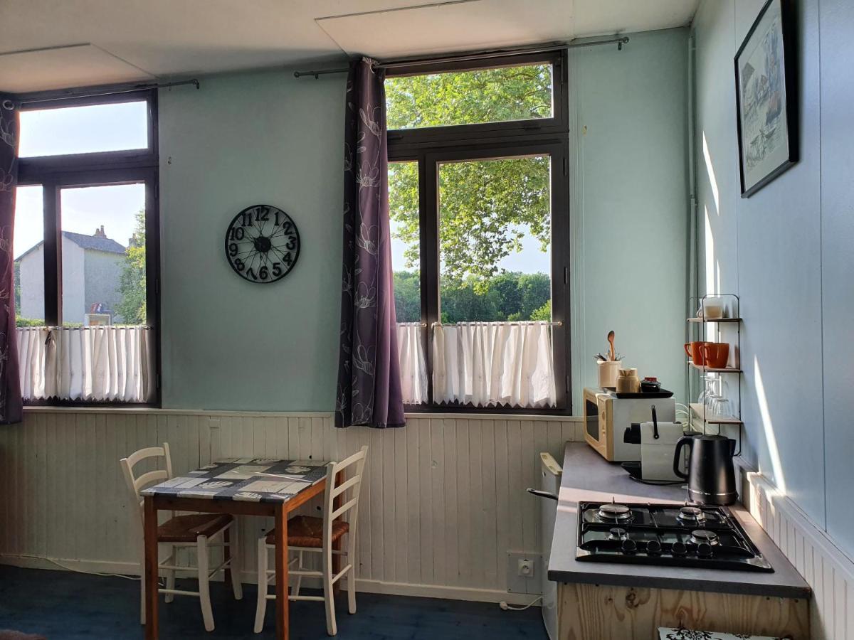 Etang-sur-Arroux Camping Des 2 Rives- Chambres מראה חיצוני תמונה