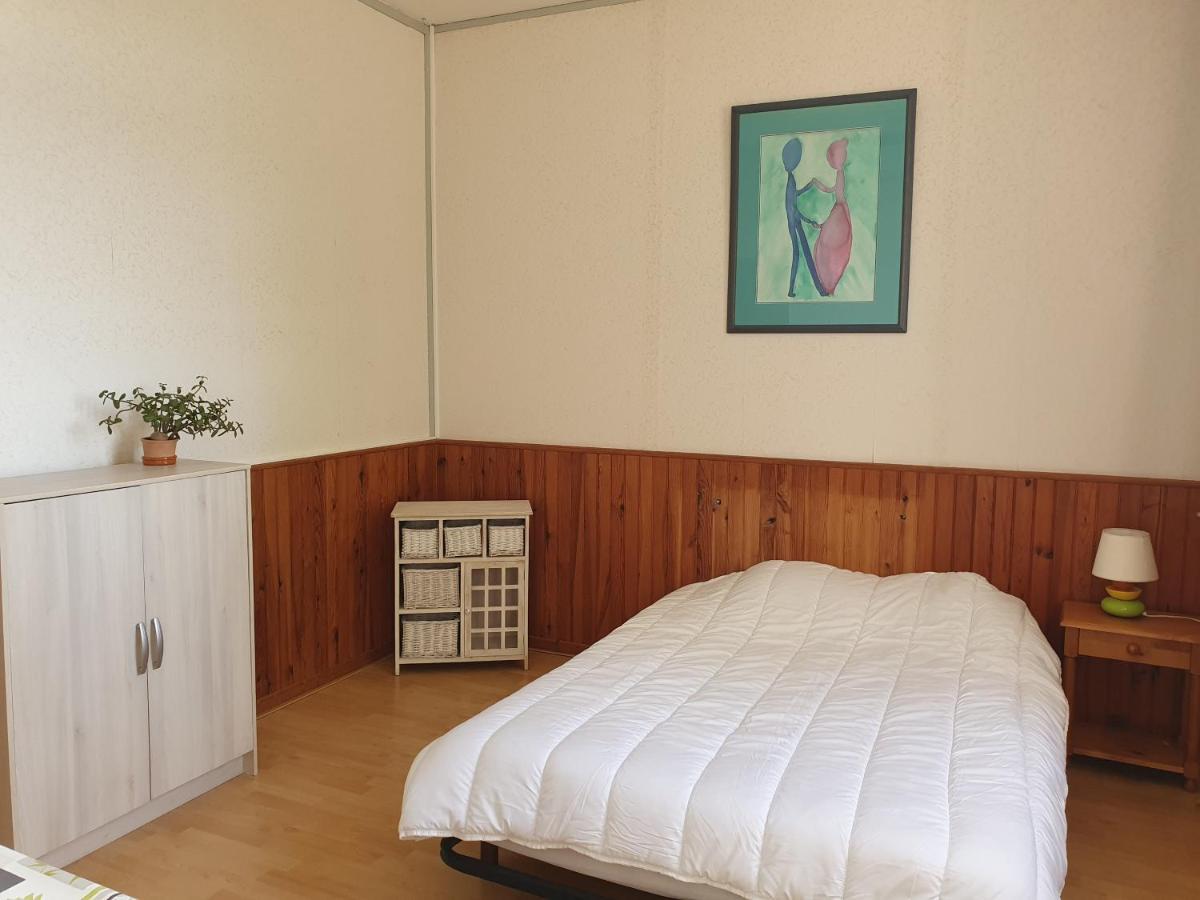 Etang-sur-Arroux Camping Des 2 Rives- Chambres מראה חיצוני תמונה
